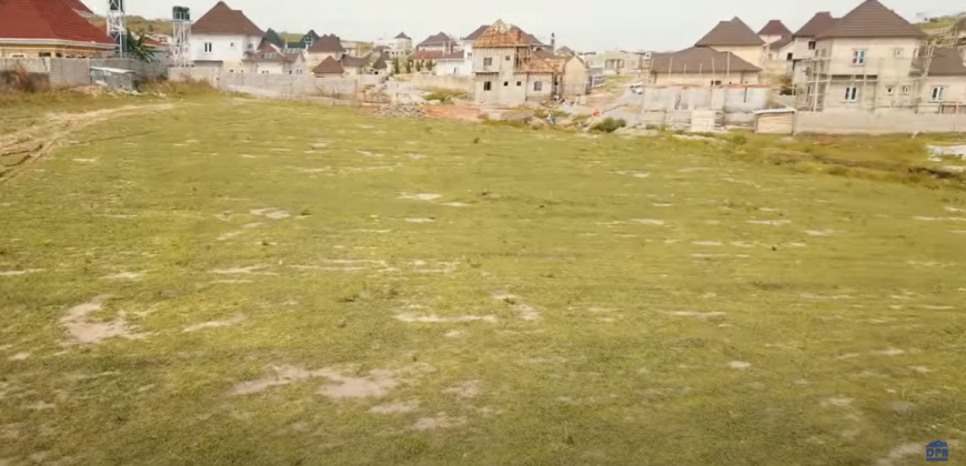 400Sqm of land property on sale right now at D Prince Builders Luxury Estate!